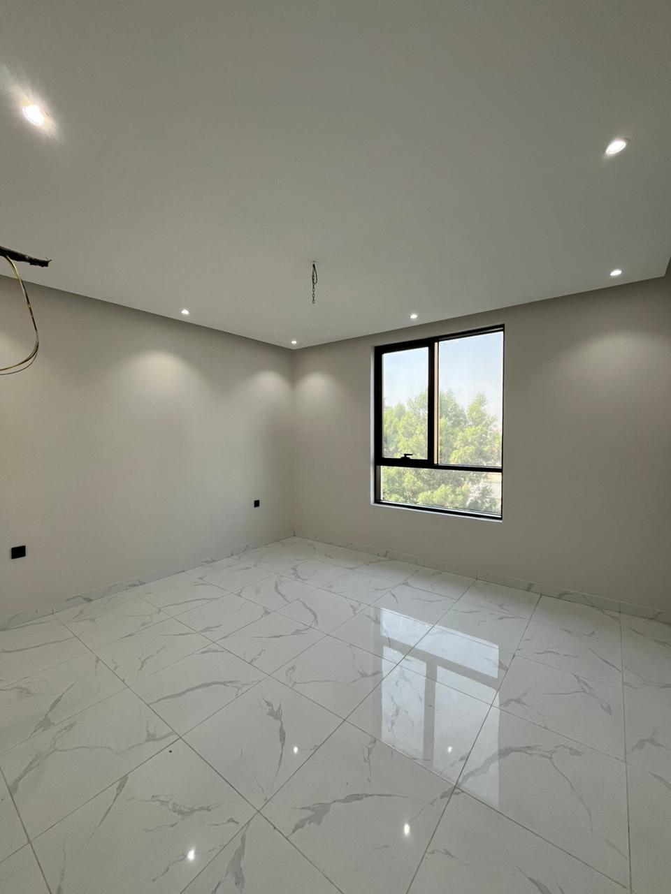 WhatsApp Image 2025-10-09 at 13.59.50