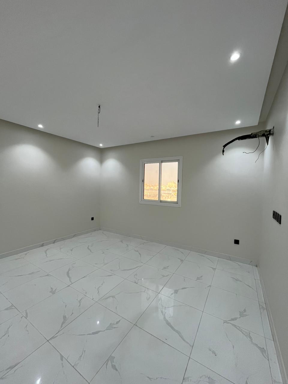 WhatsApp Image 2025-10-09 at 13.59.55