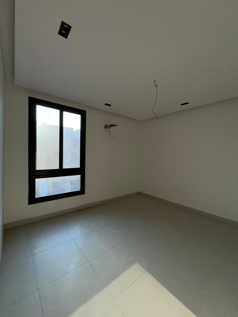 WhatsApp Image 2025-10-20 at 17.17.55 (1)