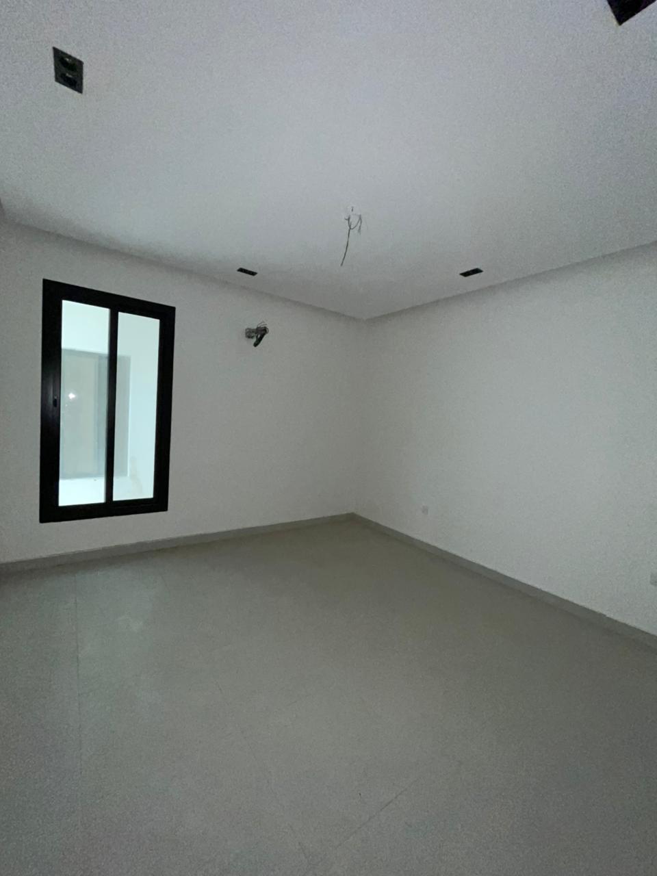 WhatsApp Image 2025-10-20 at 17.17.55