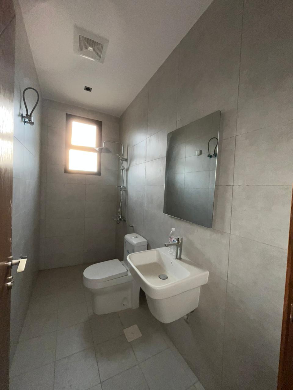 WhatsApp Image 2025-10-20 at 17.17.56