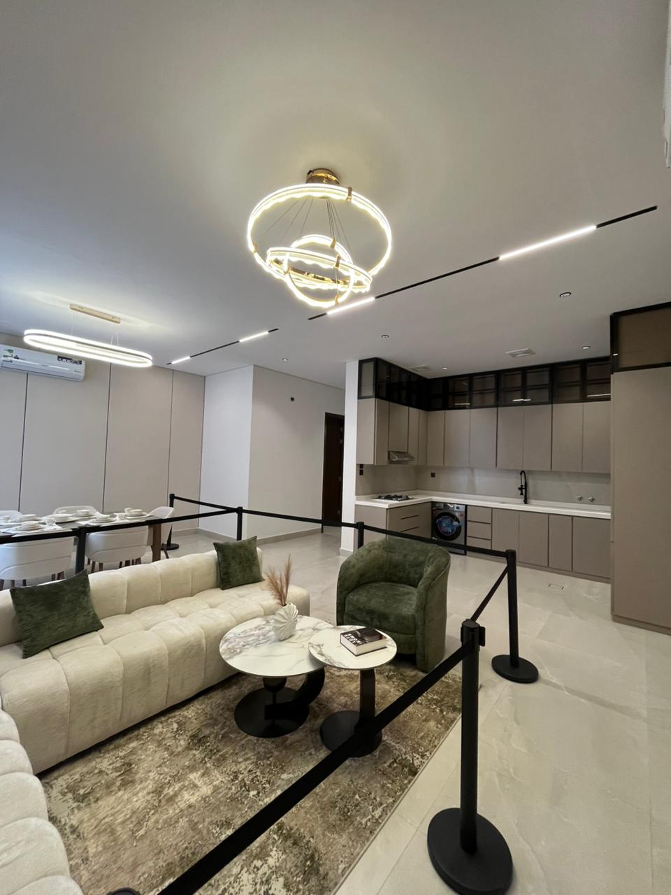 WhatsApp Image 2025-10-20 at 17.27.53 (1)