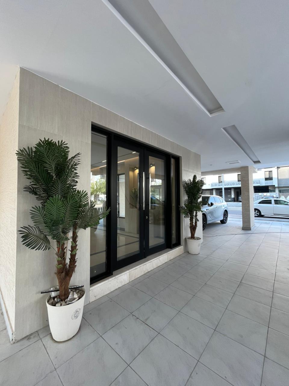 WhatsApp Image 2025-10-20 at 17.40.13 (2)