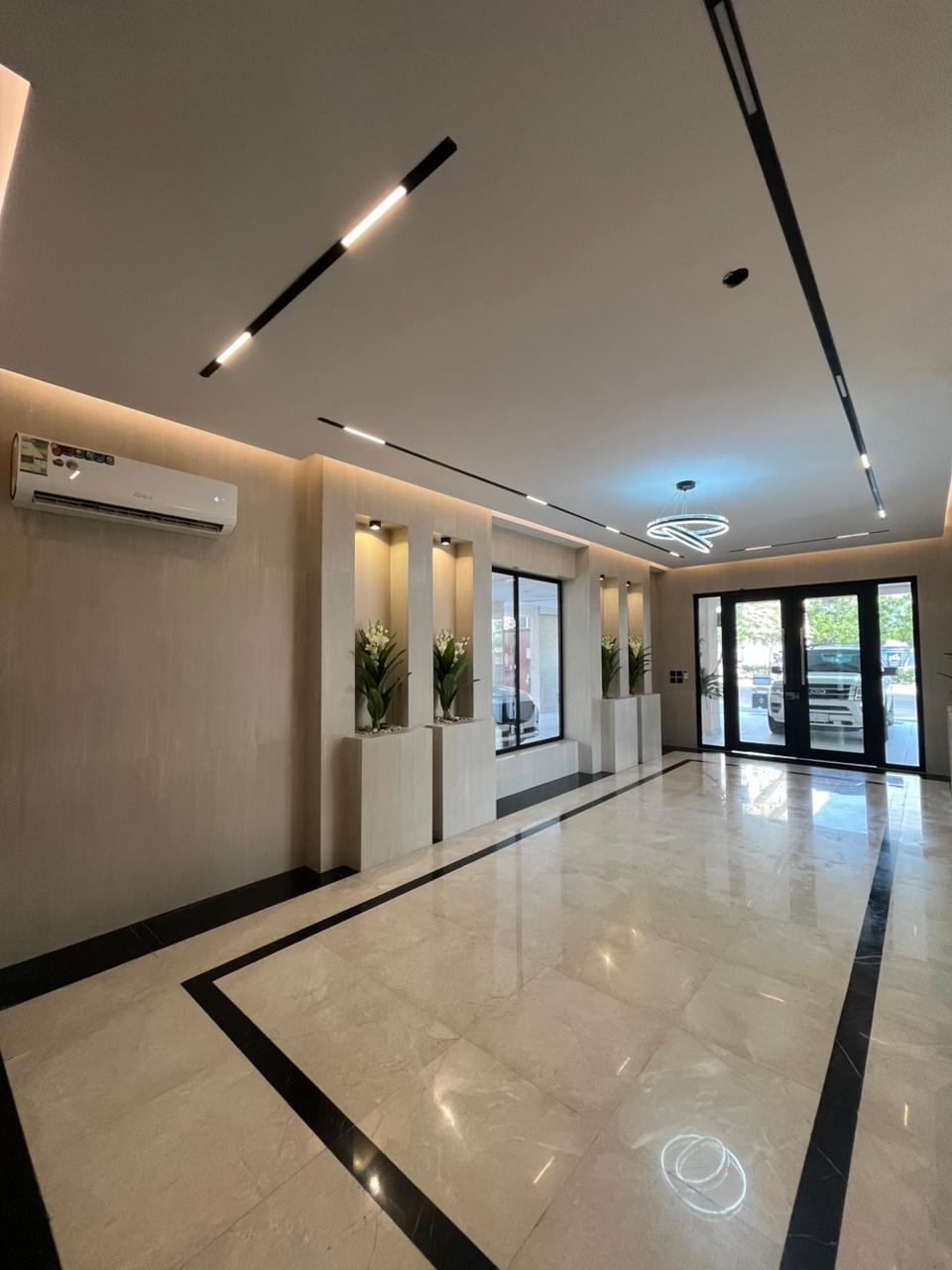 WhatsApp Image 2025-10-20 at 17.40.14 (1)