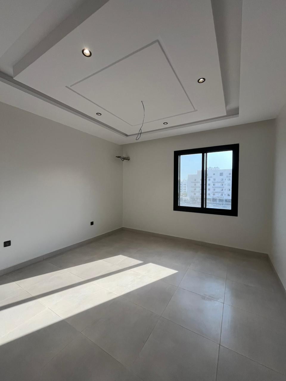 WhatsApp Image 2025-10-20 at 17.40.18