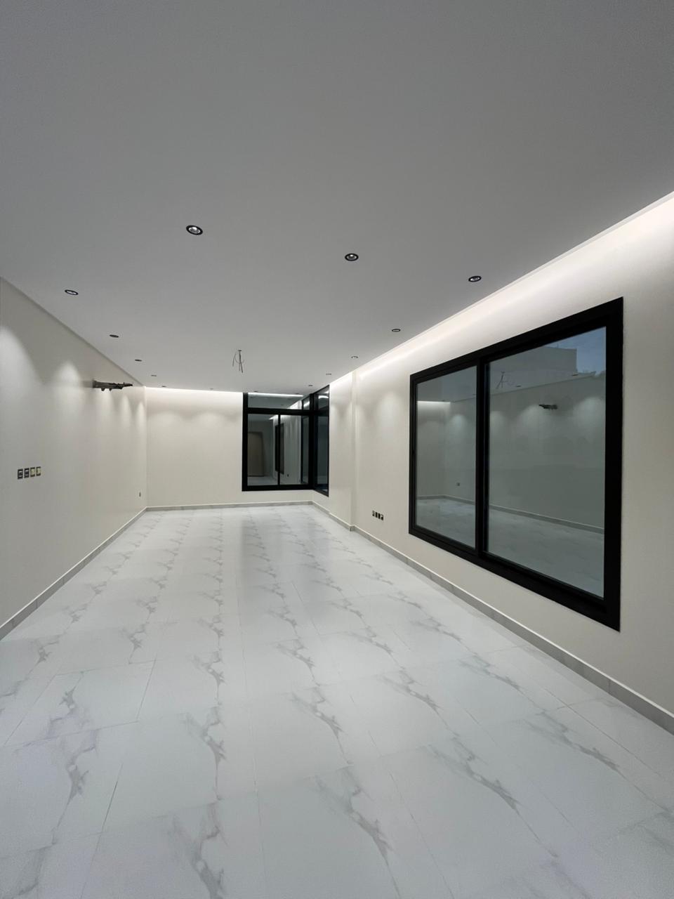 WhatsApp Image 2025-10-28 at 14.00.42 (1)